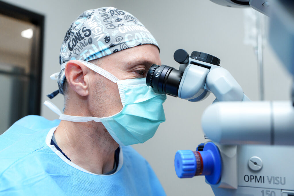 Dr Miller veterinary ophthalmologist microscope exam Clintonville Columbus